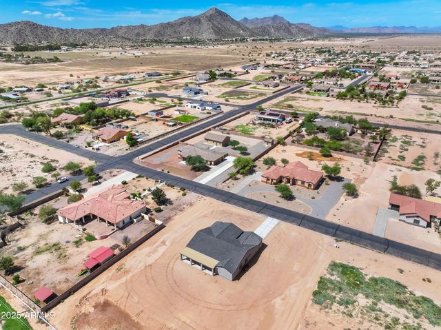 6897 W APPALOOSA Trail, Coolidge, AZ 85128