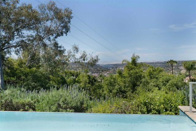 3251 Piragua Street, Carlsbad, CA 92009