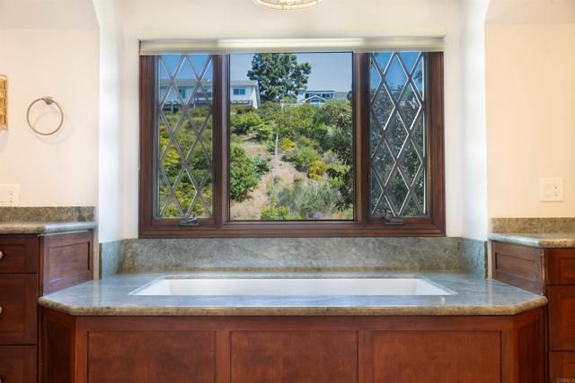 3251 Piragua Street, Carlsbad, CA 92009