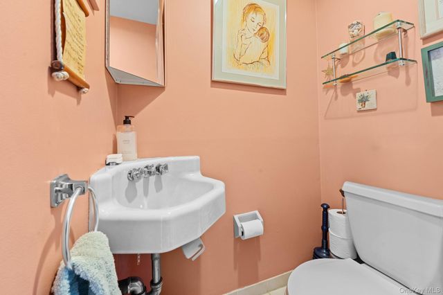 3530 Long Beach Road 44, Oceanside, NY 11572