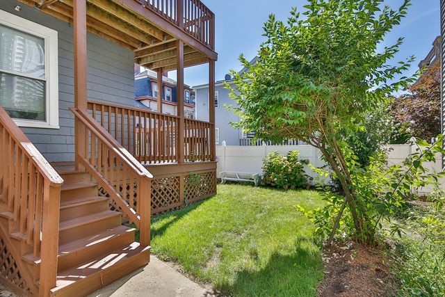 16 Suffolk Street 1, Cambridge, MA 02139