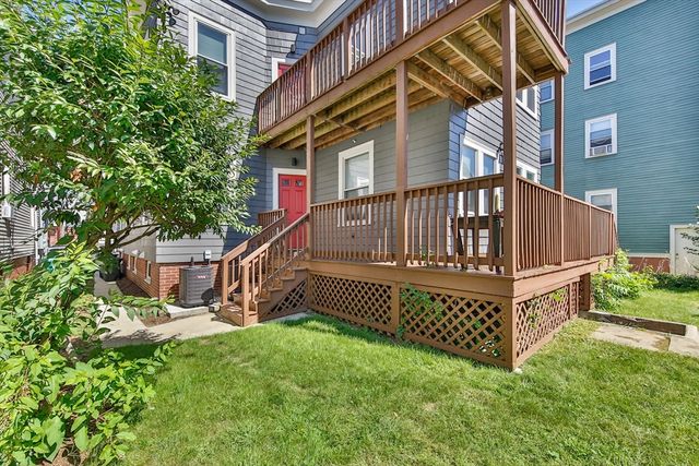 16 Suffolk Street 1, Cambridge, MA 02139