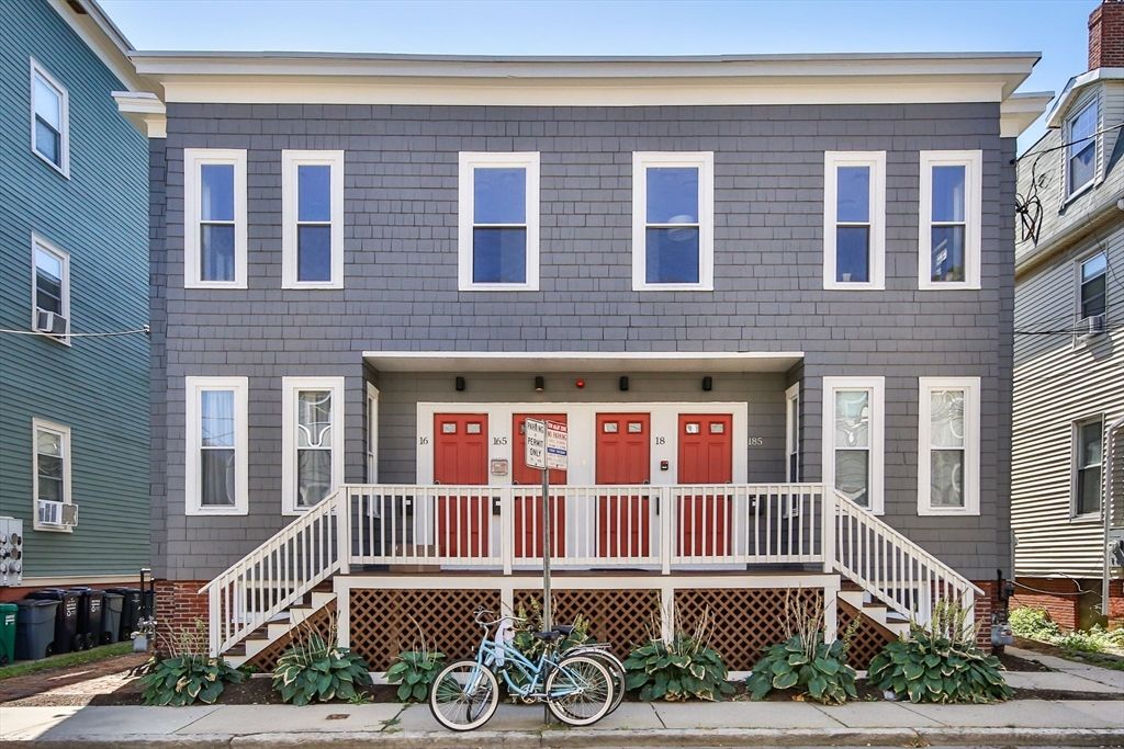 16 Suffolk Street 1, Cambridge, MA 02139