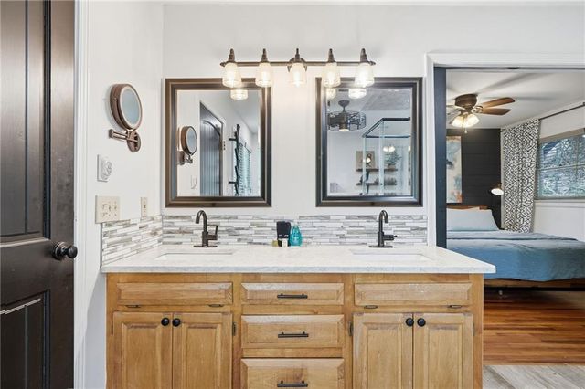 906 Riverside Lane, Blue Ridge, GA 30513