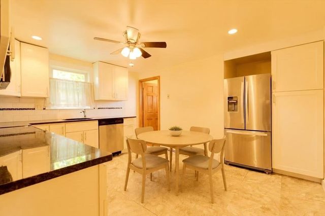 89 Brayton Rd 2, Boston, MA 02135