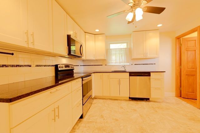 89 Brayton Rd 2, Boston, MA 02135