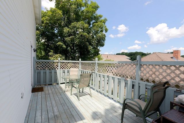 89 Brayton Rd 2, Boston, MA 02135