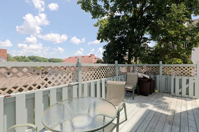 89 Brayton Rd 2, Boston, MA 02135