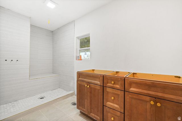 1775 E ROSECREST DR, Salt Lake City, UT 84108