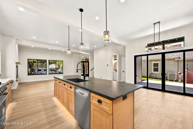 519 E Garden AVE, Coeur D'alene, ID 83814