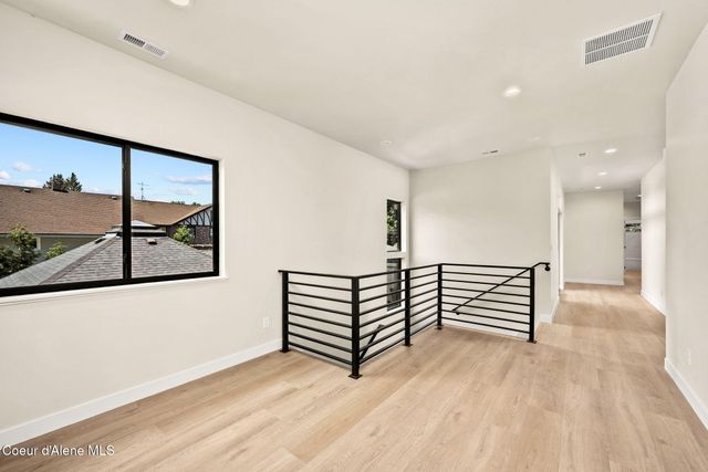 519 E Garden AVE, Coeur D'alene, ID 83814