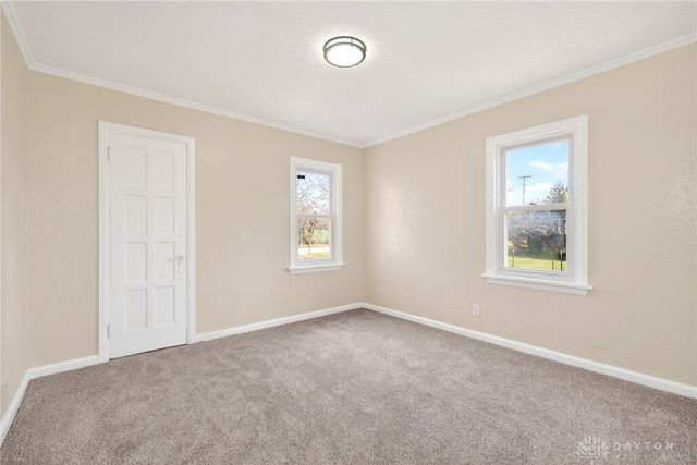 2822 W Hillcrest Avenue, Dayton, OH 45406