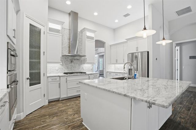 31999 WATOGA LOOP, Wesley Chapel, FL 33543