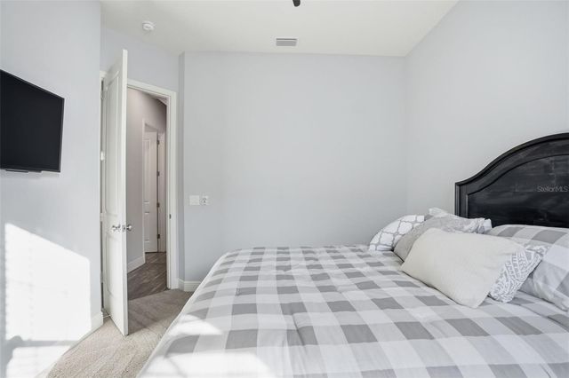 31999 WATOGA LOOP, Wesley Chapel, FL 33543