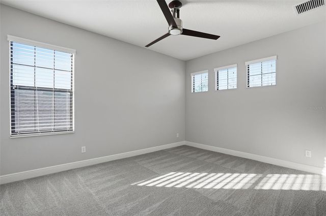 31999 WATOGA LOOP, Wesley Chapel, FL 33543