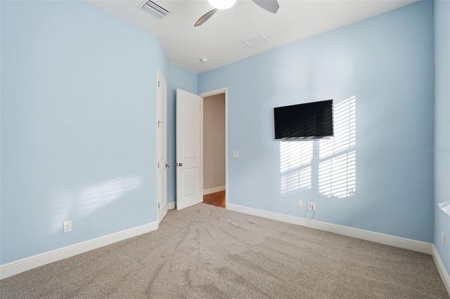 31999 WATOGA LOOP, Wesley Chapel, FL 33543