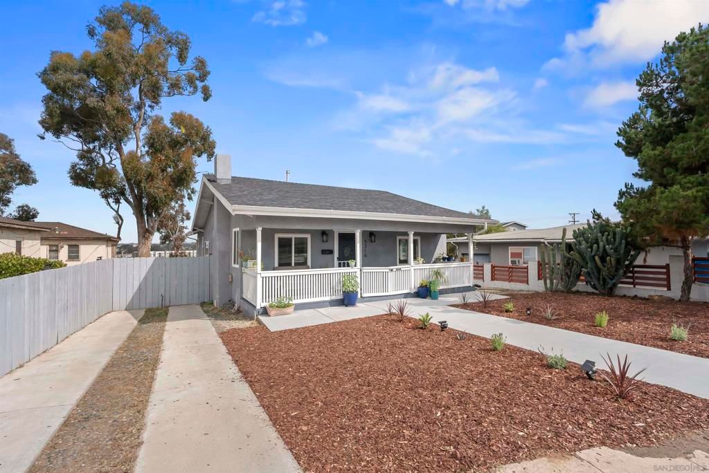 Image 3 of property listing at 5316 Roswell St, San Diego, CA 92114