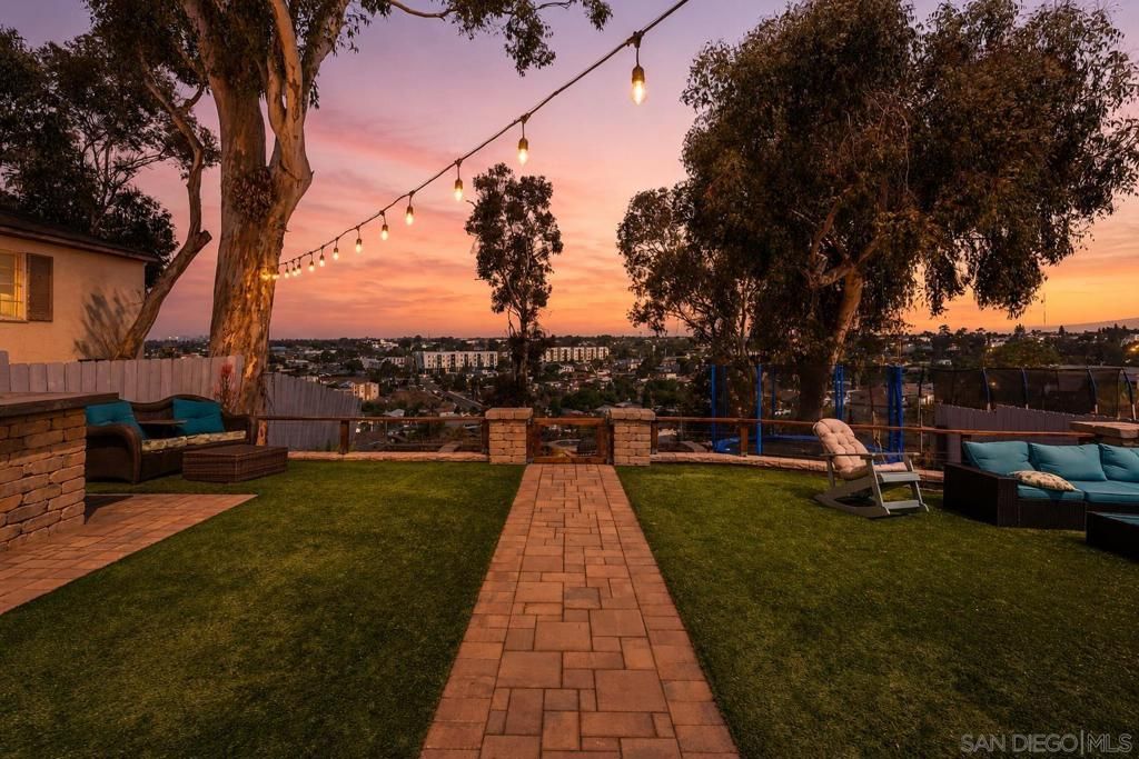 Image 42 of property listing at 5316 Roswell St, San Diego, CA 92114