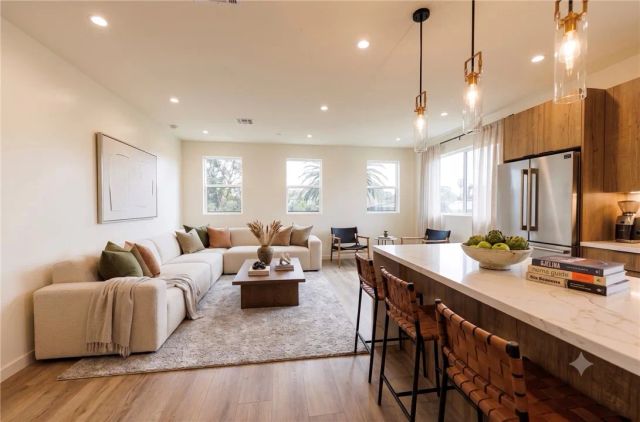 5933 Comey Avenue 1, Los Angeles, CA 90034