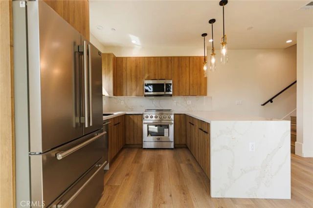 5933 Comey Avenue 1, Los Angeles, CA 90034