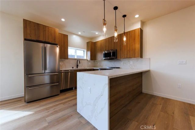 5933 Comey Avenue 1, Los Angeles, CA 90034