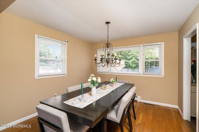 910 Somerset Drive, Toms River, NJ 08753