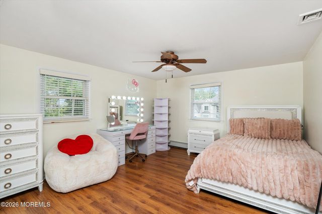 910 Somerset Drive, Toms River, NJ 08753