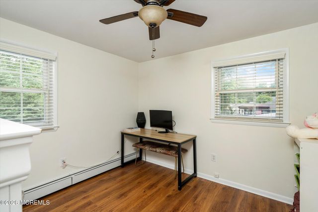 910 Somerset Drive, Toms River, NJ 08753