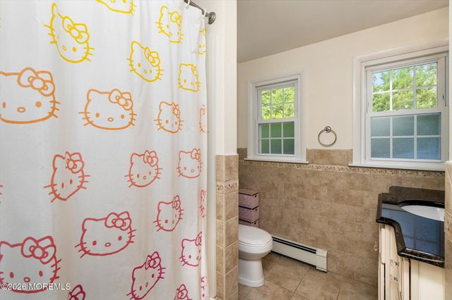 910 Somerset Drive, Toms River, NJ 08753