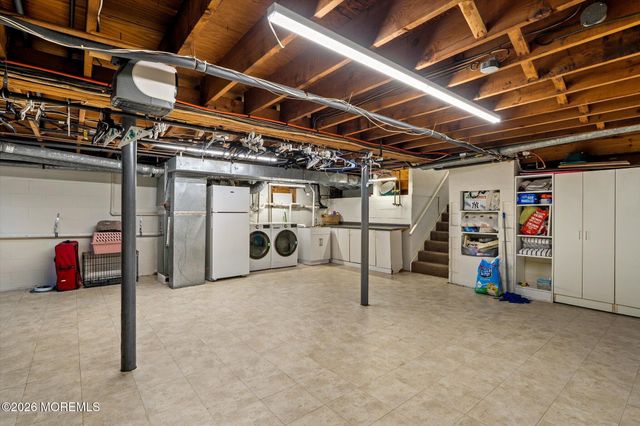 910 Somerset Drive, Toms River, NJ 08753