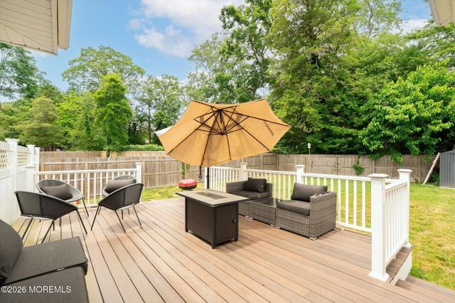 910 Somerset Drive, Toms River, NJ 08753