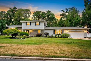 910 Somerset Drive, Toms River, NJ 08753
