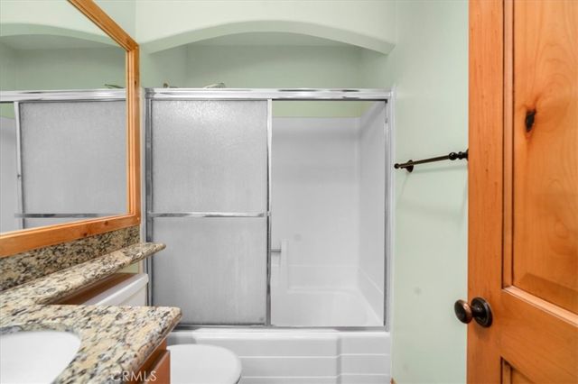 5249 Colodny 8, Agoura Hills, CA 91301