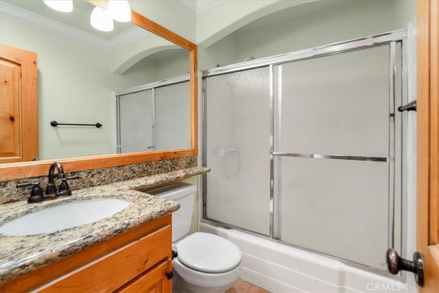 5249 Colodny 8, Agoura Hills, CA 91301
