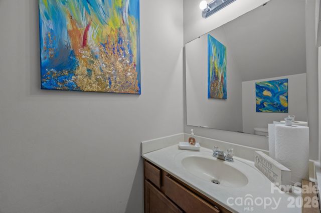 2707 Hunters Moon Lane, Matthews, NC 28105