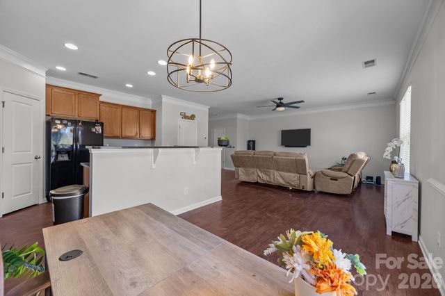 2707 Hunters Moon Lane, Matthews, NC 28105