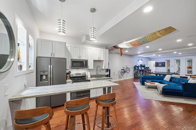 1975 S Lake Road, Lakewood, CO 80227