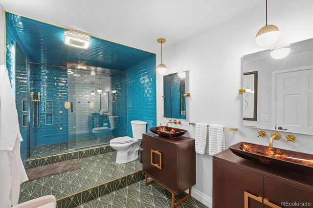 1975 S Lake Road, Lakewood, CO 80227