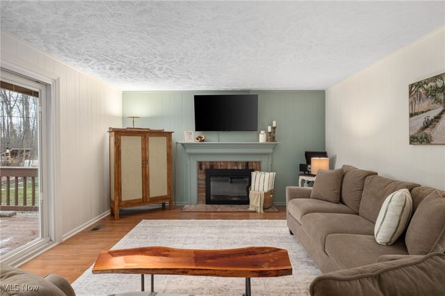 9693 Martinique Drive, Concord, OH 44060