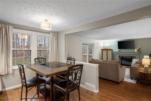 9693 Martinique Drive, Concord, OH 44060