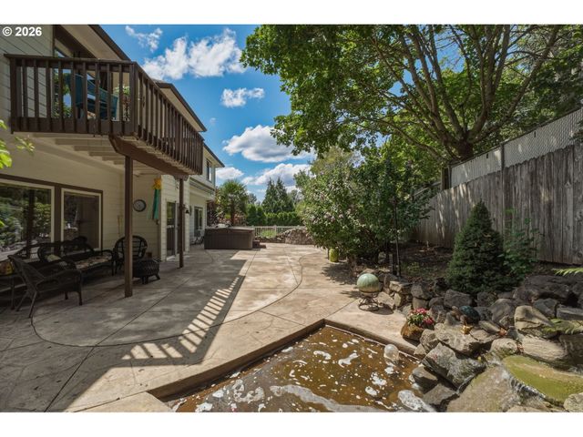 4818 Se WOODLAND Way, Gresham, OR 97080