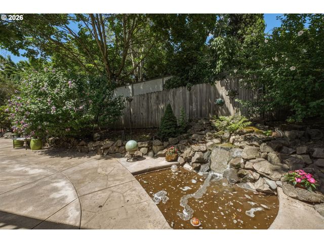 4818 Se WOODLAND Way, Gresham, OR 97080