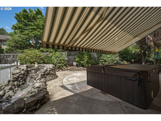 4818 Se WOODLAND Way, Gresham, OR 97080