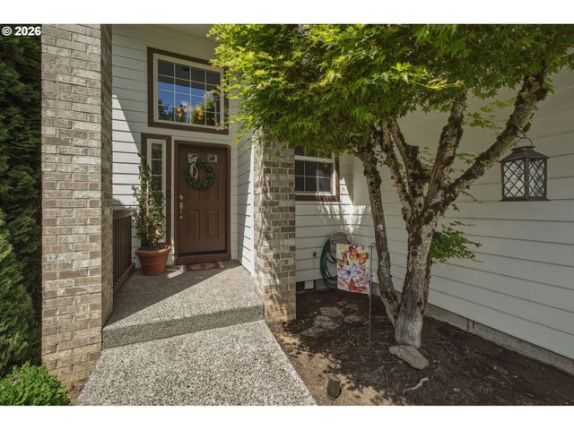 4818 Se WOODLAND Way, Gresham, OR 97080
