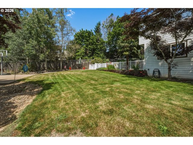 4818 Se WOODLAND Way, Gresham, OR 97080