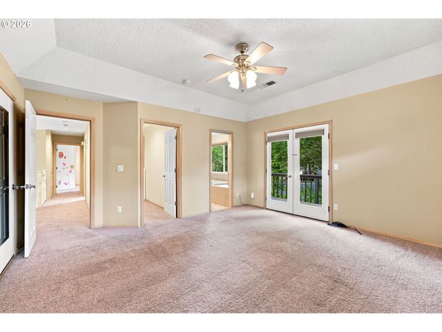4818 Se WOODLAND Way, Gresham, OR 97080
