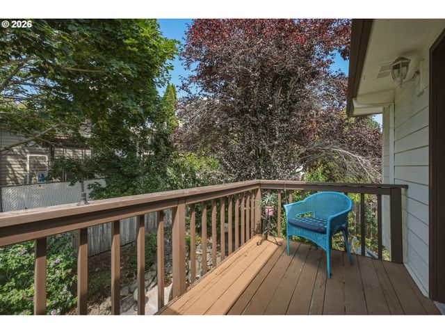 4818 Se WOODLAND Way, Gresham, OR 97080