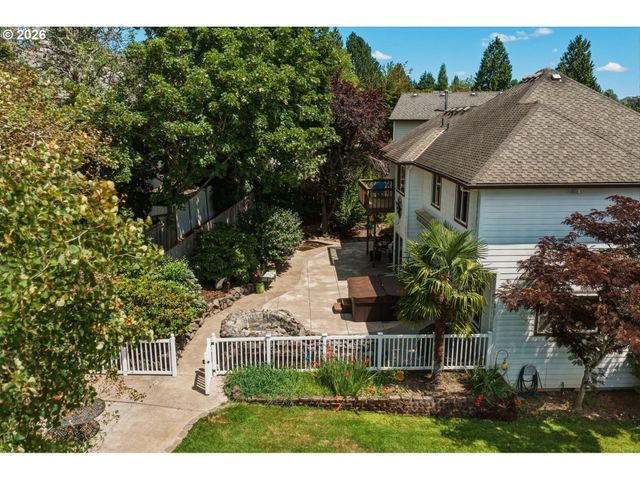 4818 Se WOODLAND Way, Gresham, OR 97080