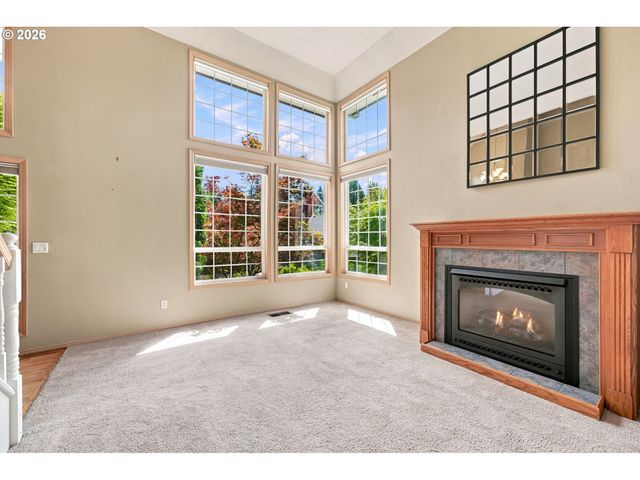 4818 Se WOODLAND Way, Gresham, OR 97080