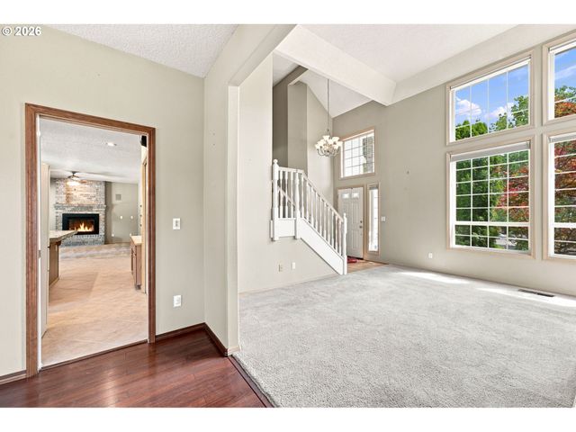 4818 Se WOODLAND Way, Gresham, OR 97080
